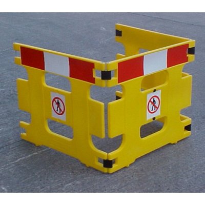 AddGards Handigard Safety Barriers - Red & White - Set of 3